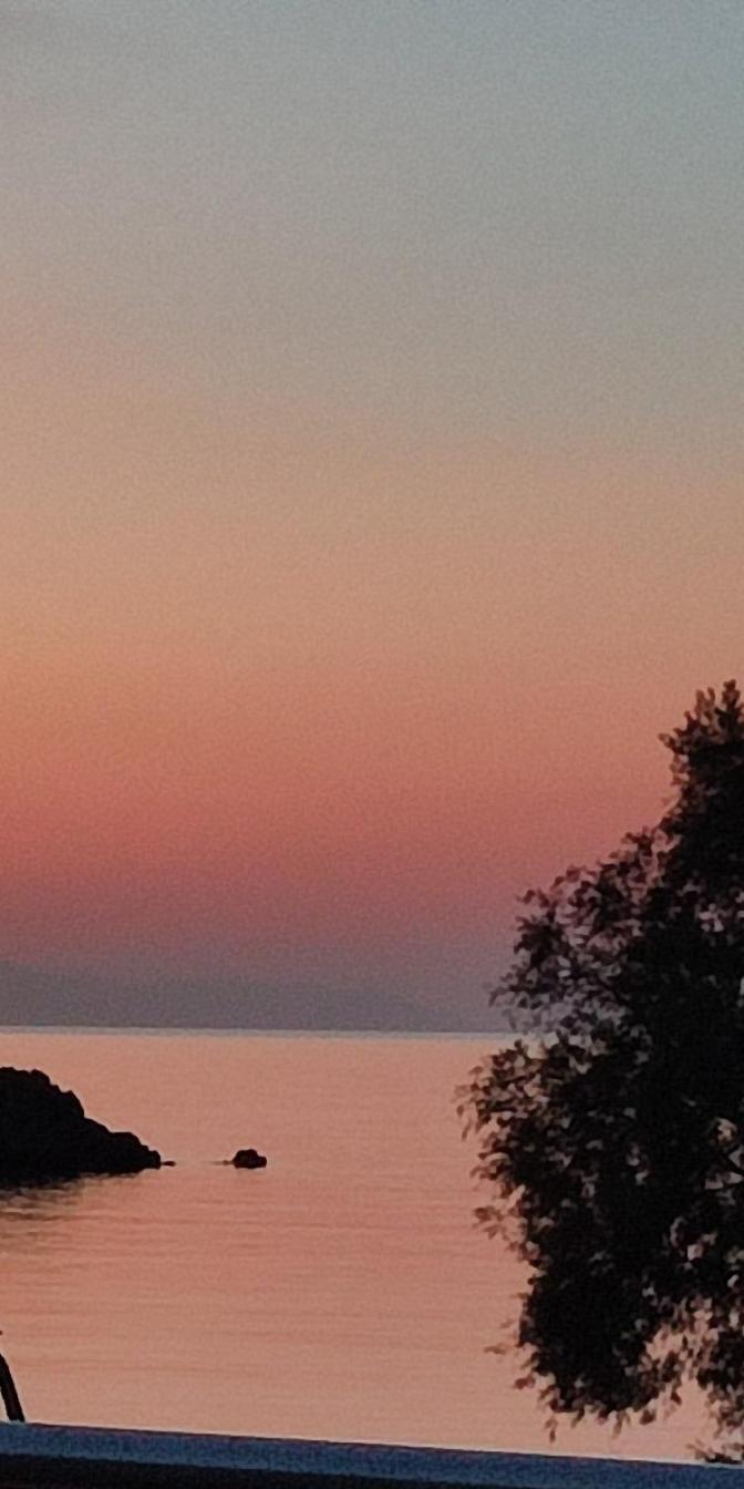 White Lotus Seaside Apartment Κίνι Εξωτερικό φωτογραφία